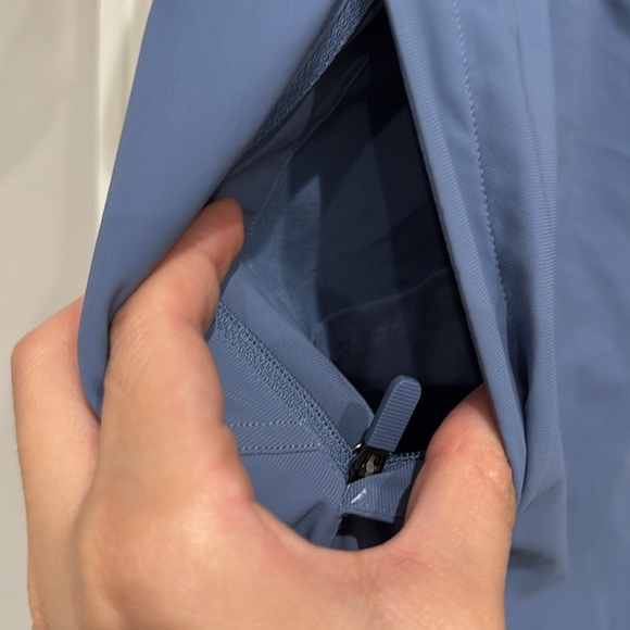 COPY - LULULEMON BLUE JOGGER PANT 10 - Picture 3 of 10